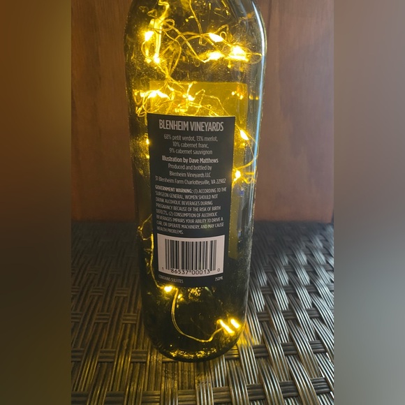 Dave MatthewsBlenheim 2 Bottles with Lights - Picture 4 of 9